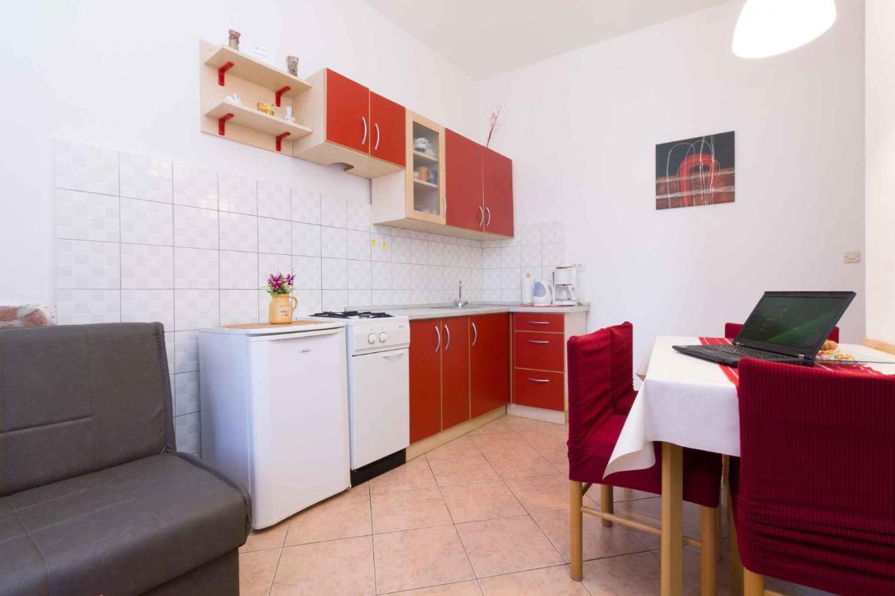 Apartment Silvia By Interhome Пула Екстер'єр фото